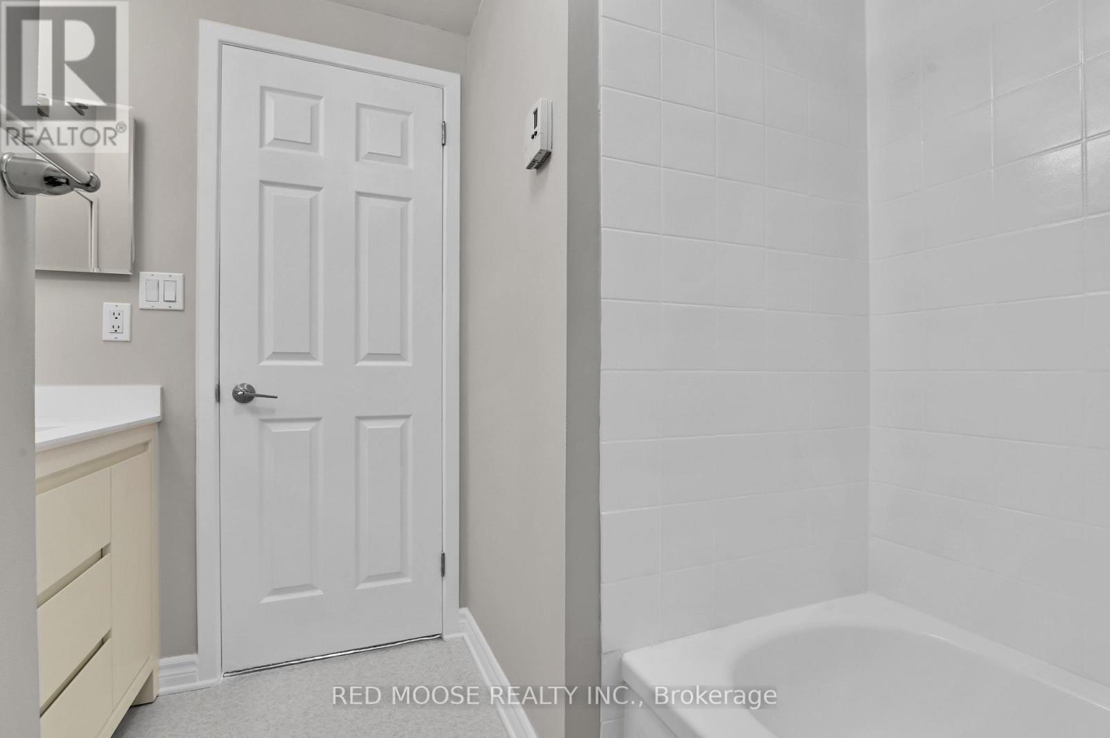 69 - 2970 Olympic Way, Ottawa, Ontario  K1T 1Y4 - Photo 31 - X12515808