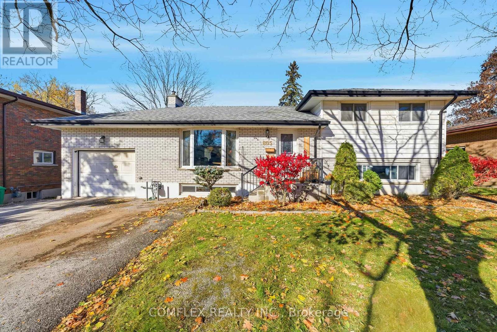 805 HIGHLAND COURT, Peterborough, Ontario