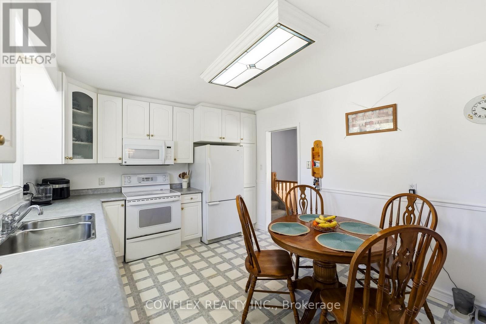 805 Highland Court, Peterborough, Ontario  K9H 5K1 - Photo 17 - X12515754