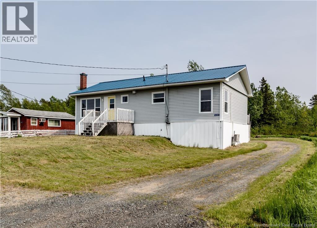 5247 Route 117, Baie-Sainte-Anne, New Brunswick  E9A 1C3 - Photo 2 - NB129509