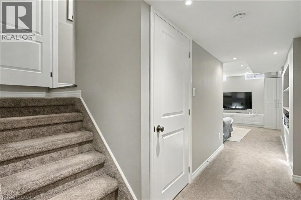 88 Buttercup Crescent, Waterdown, Ontario  L8B 0Y1 - Photo 24 - 40786120