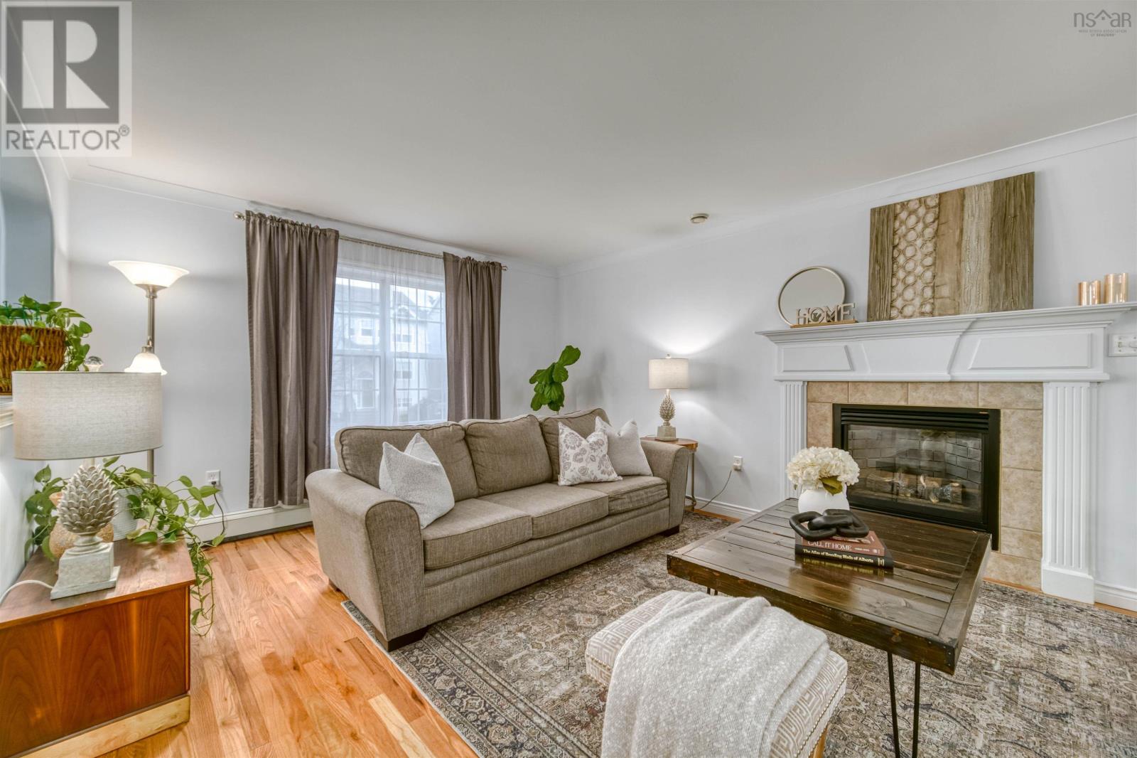 Property at 208 Oceanview Drive image 3