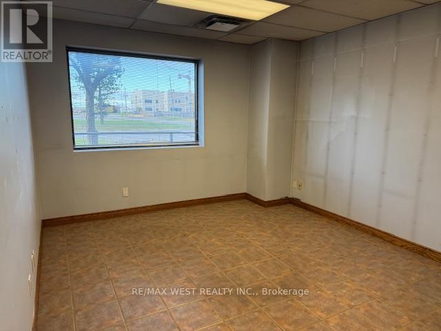 2 - 69 Healey Road, Caledon, Ontario  L7E 5A4 - Photo 10 - W12481571