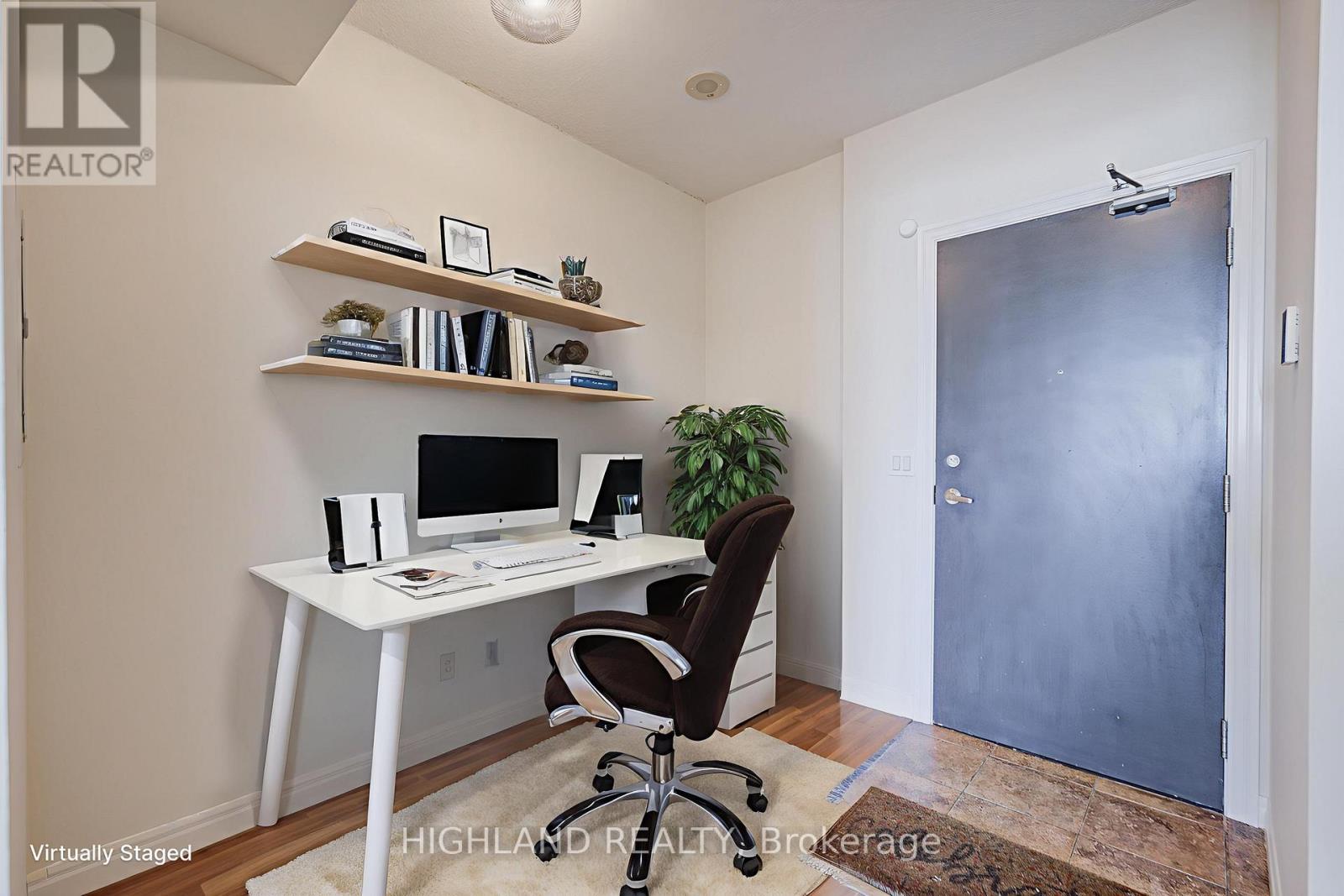 3105 - 223 Webb Drive, Mississauga, Ontario L5B 0E8 - Photo 4 - W12515462