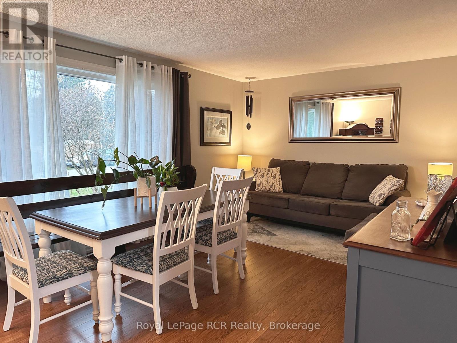 389 17th Avenue, Hanover, Ontario  N4N 3A2 - Photo 13 - X12515784