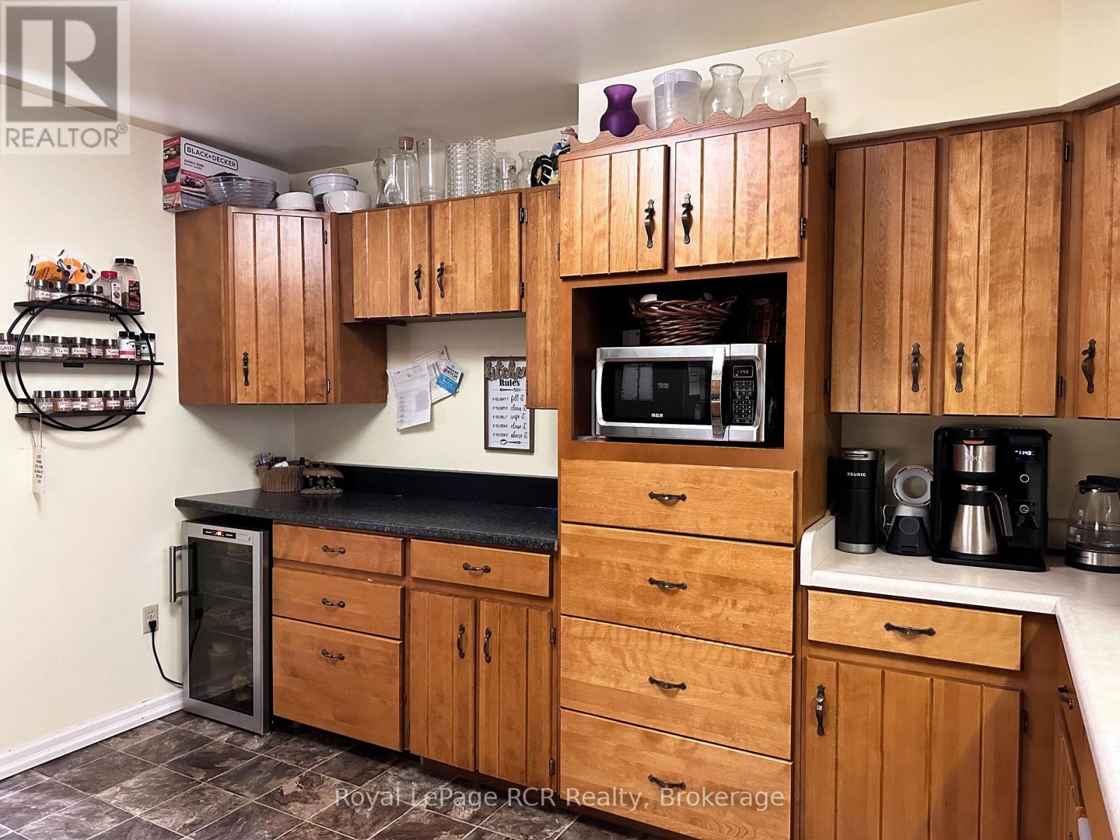 389 17th Avenue, Hanover, Ontario  N4N 3A2 - Photo 17 - X12515784