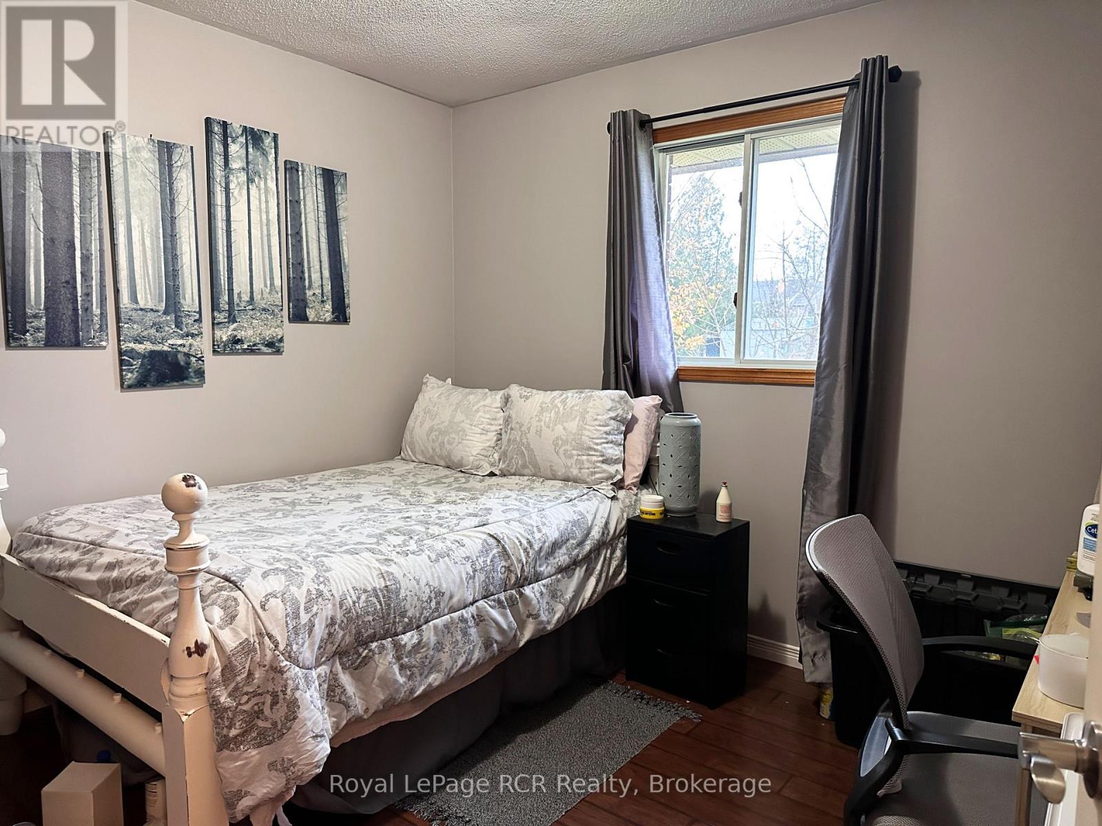 389 17th Avenue, Hanover, Ontario  N4N 3A2 - Photo 27 - X12515784