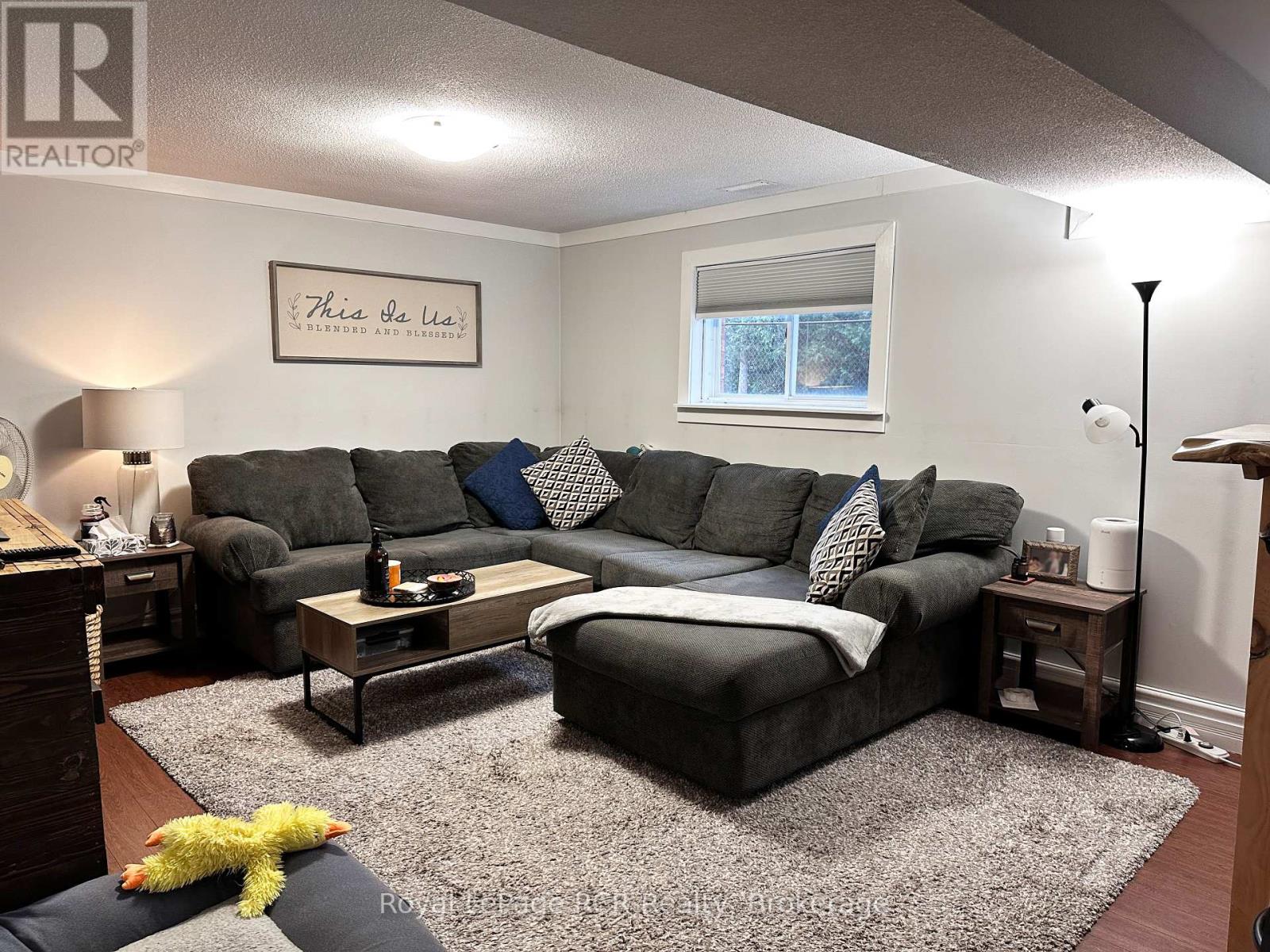 389 17th Avenue, Hanover, Ontario  N4N 3A2 - Photo 34 - X12515784