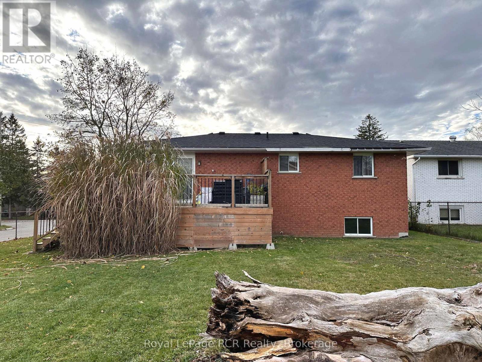 389 17th Avenue, Hanover, Ontario  N4N 3A2 - Photo 7 - X12515784