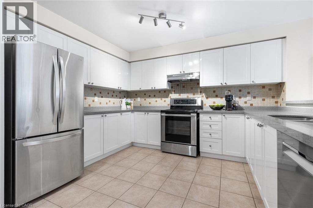 3962 Stardust Drive, Mississauga, Ontario  L5M 8A5 - Photo 11 - 40785843