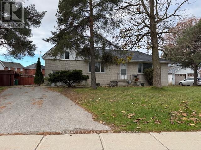 13576 Coleraine Drive, Caledon, Ontario L7E 2M5 - Photo 2 - W12463158