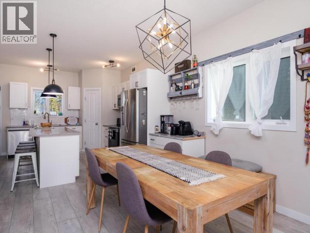 16-92 Iskoot Crescent, Whitehorse, Yukon Y1A 0P9 - Photo 4 - 16932