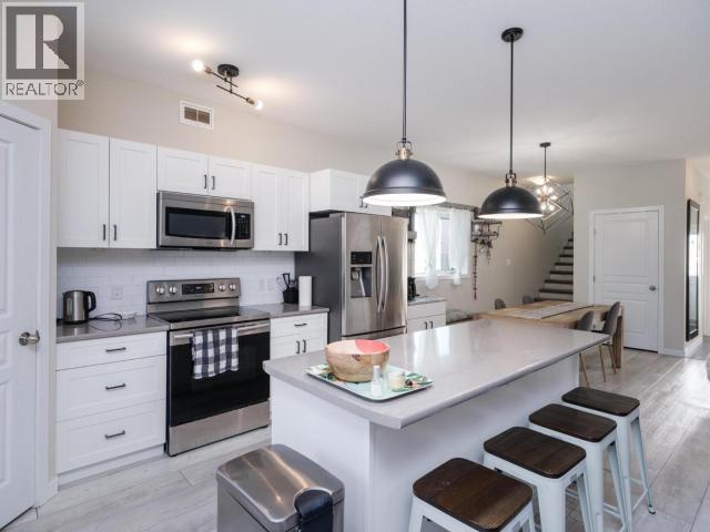 16-92 Iskoot Crescent, Whitehorse, Yukon Y1A 0P9 - Photo 9 - 16932