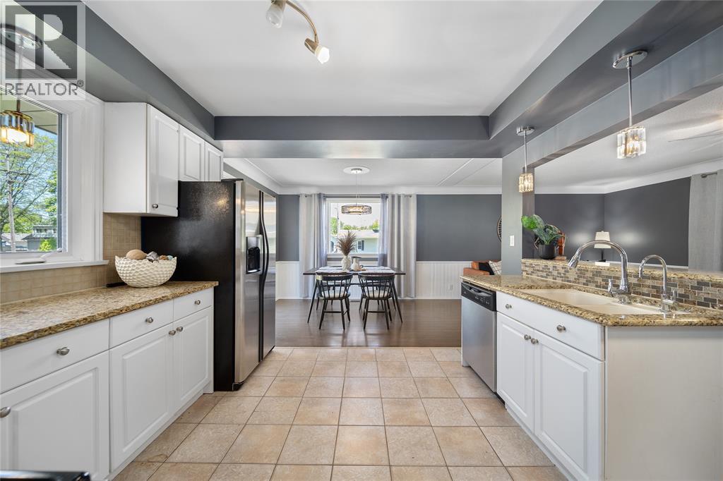 212 Cameron Street, St Clair, Ontario N0N 1G0 - Photo 13 - 25028081