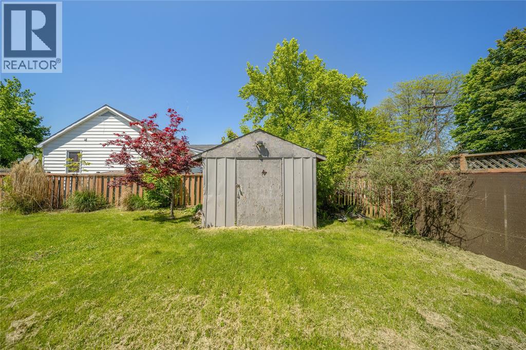 212 Cameron Street, St Clair, Ontario N0N 1G0 - Photo 31 - 25028081