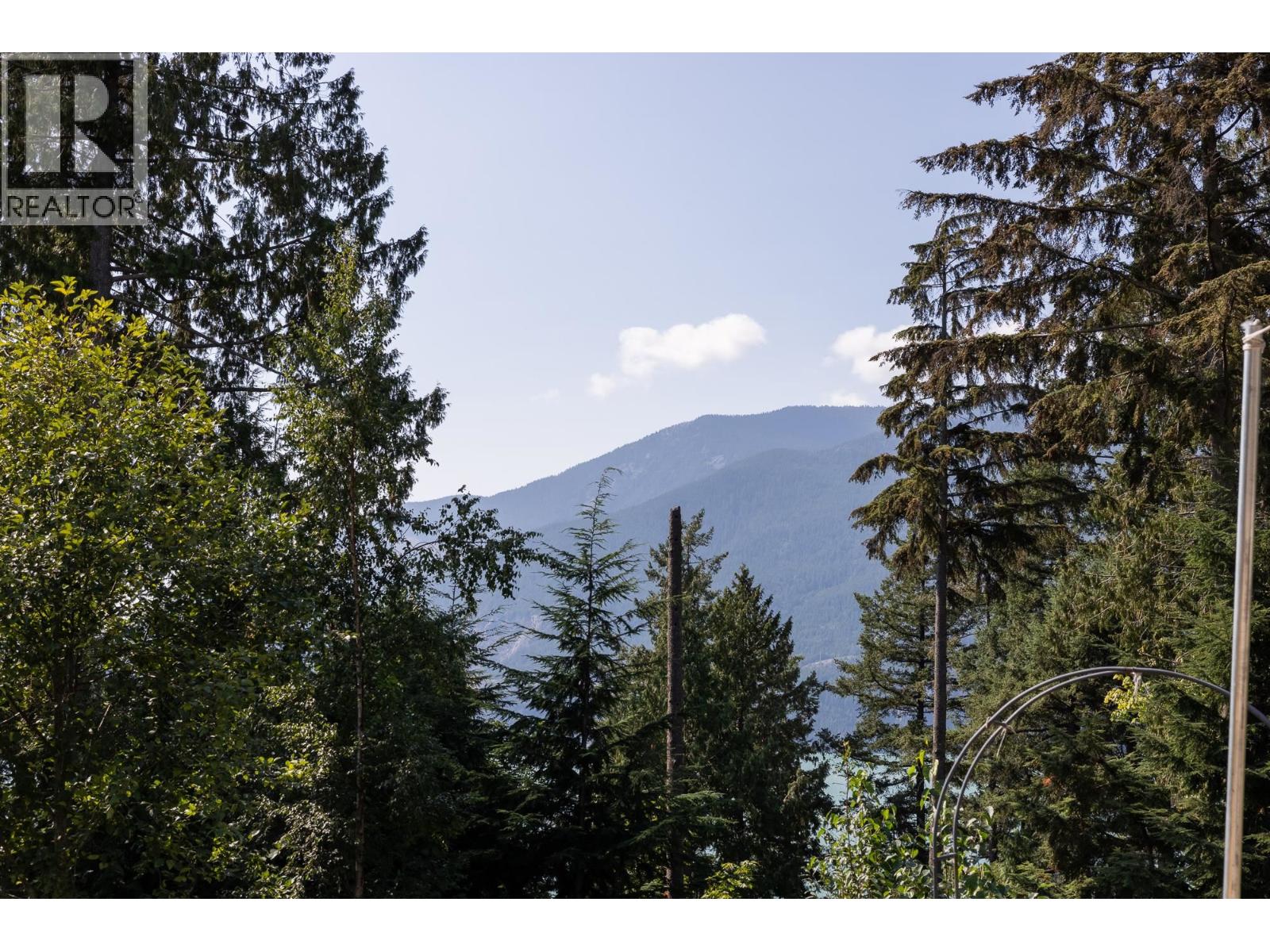 679 Copper Drive, Britannia Beach, British Columbia  V0N 1J0 - Photo 18 - R3063530