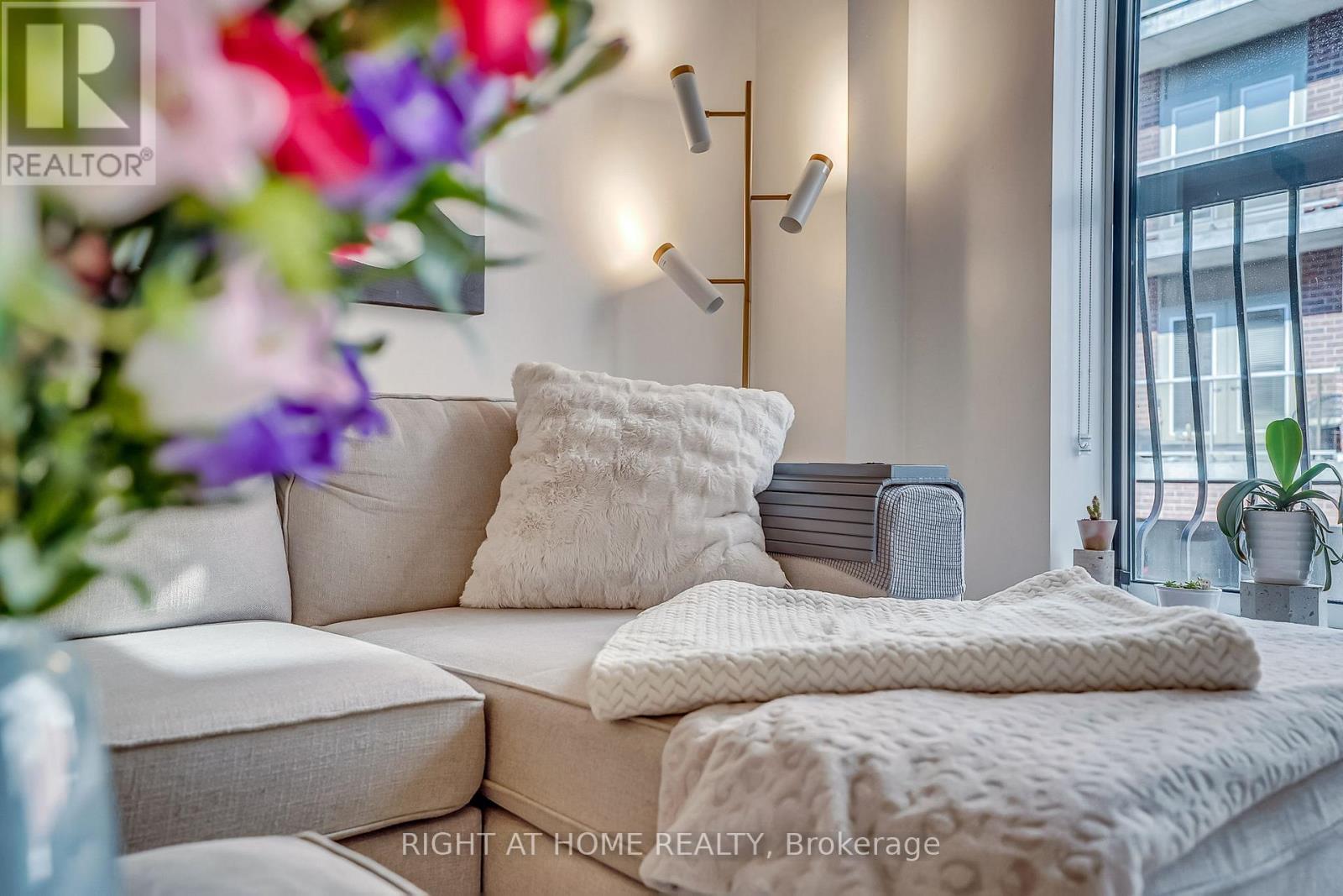 205 - 4198 Dundas Street W, Toronto, Ontario  M8X 1Y6 - Photo 15 - W12405766