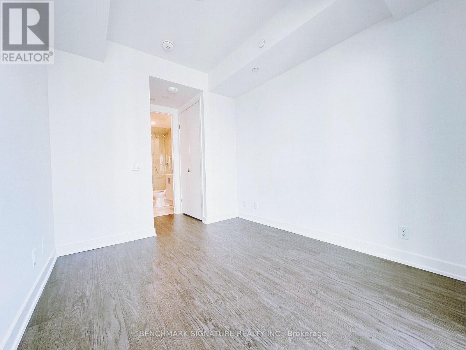 2801 - 88 Queen Street E, Toronto, Ontario  M5C 0B6 - Photo 3 - C12515756