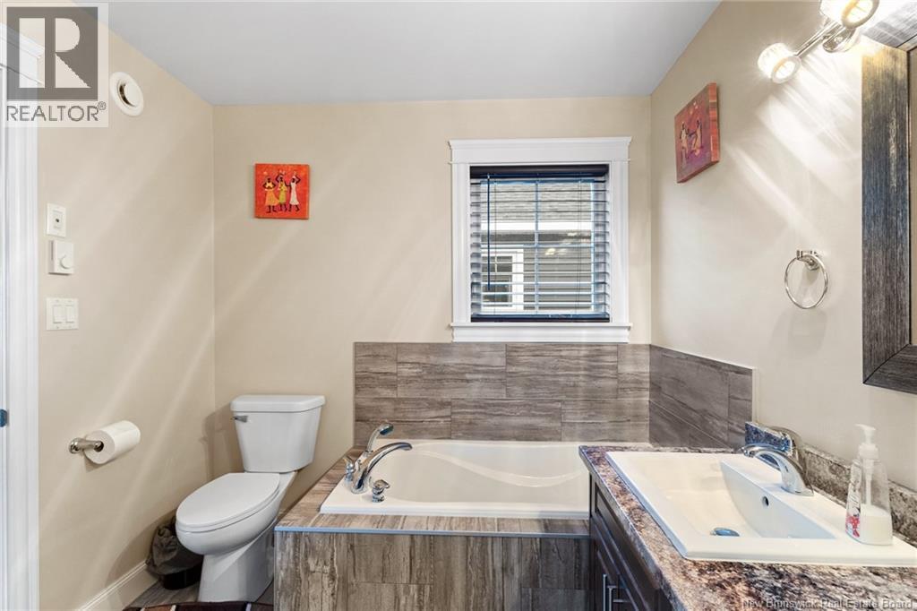 151 Langille Drive, Fredericton, New Brunswick  E3C 0N3 - Photo 25 - NB129753