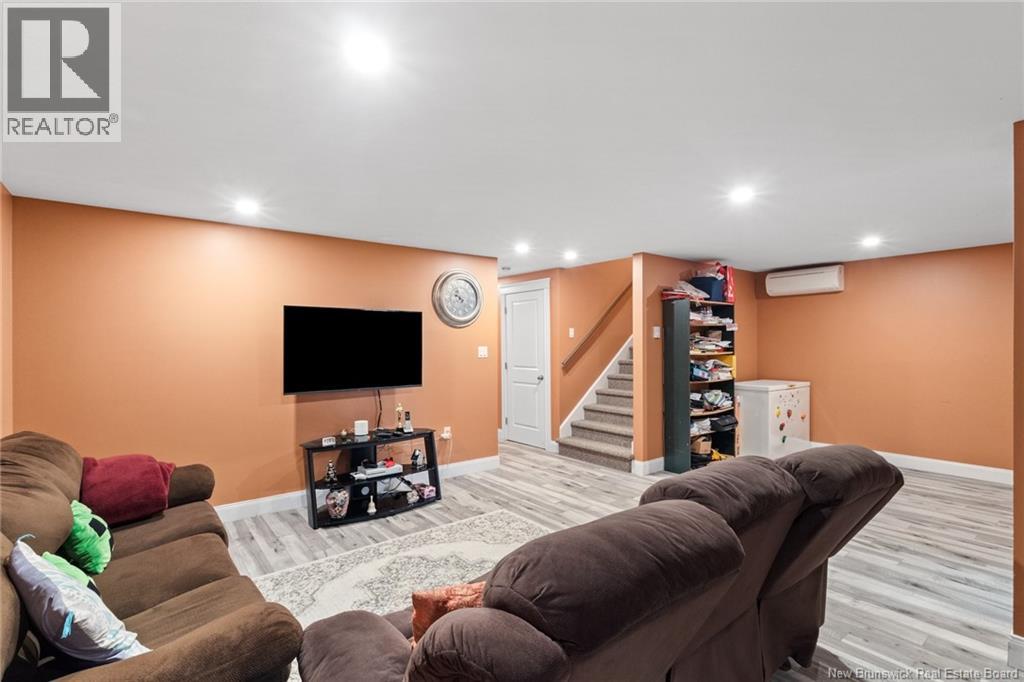 151 Langille Drive, Fredericton, New Brunswick  E3C 0N3 - Photo 34 - NB129753