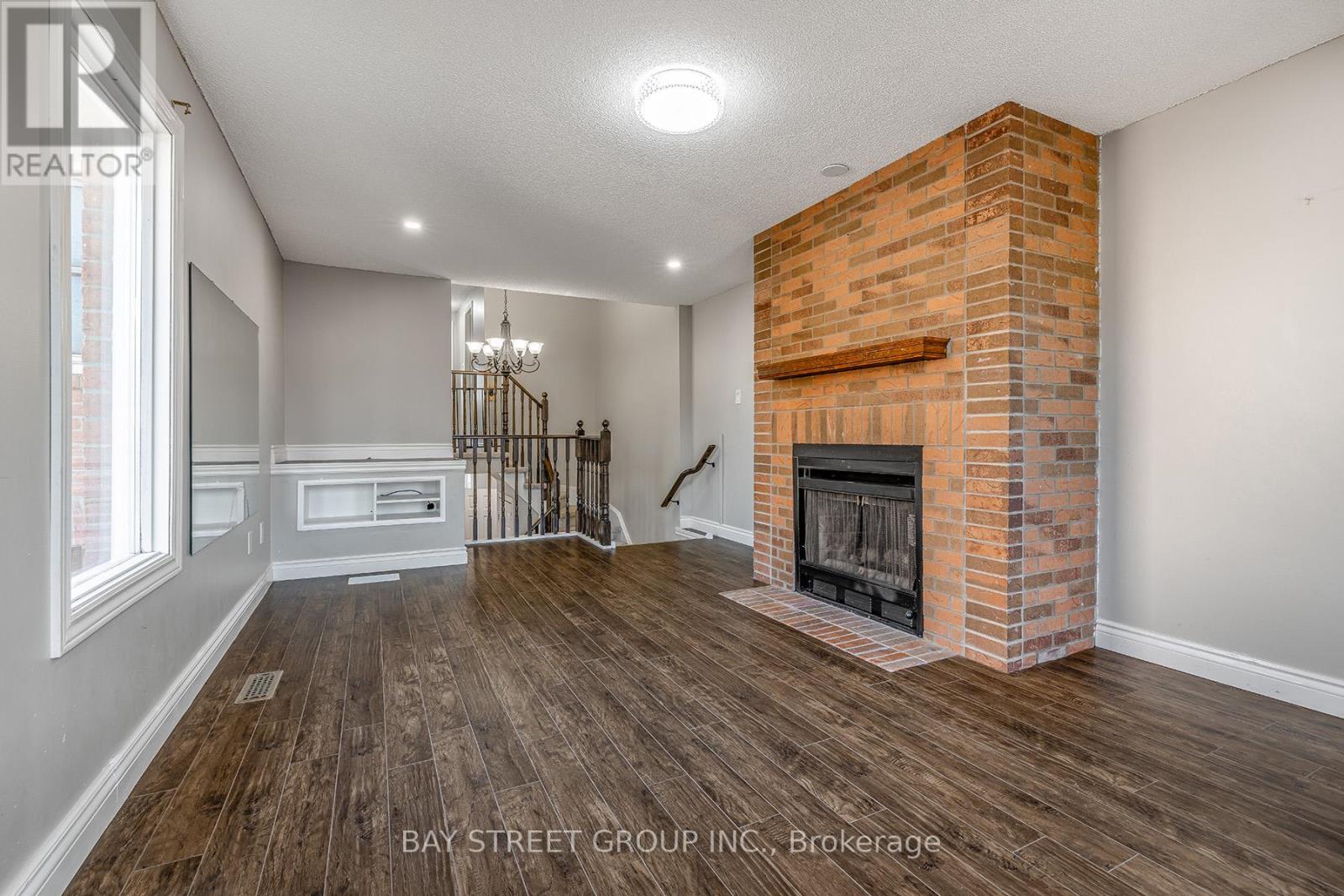 17 Carr Drive, Ajax, Ontario  L1T 3E2 - Photo 11 - E12515806