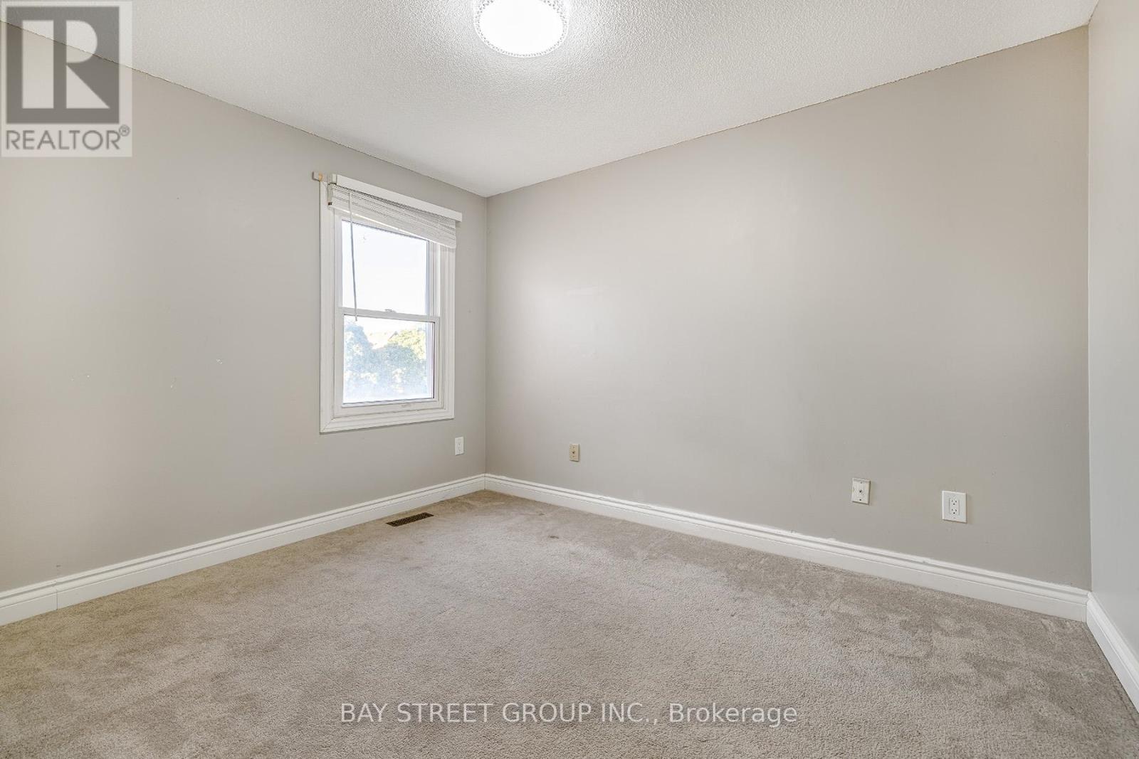 17 Carr Drive, Ajax, Ontario  L1T 3E2 - Photo 15 - E12515806