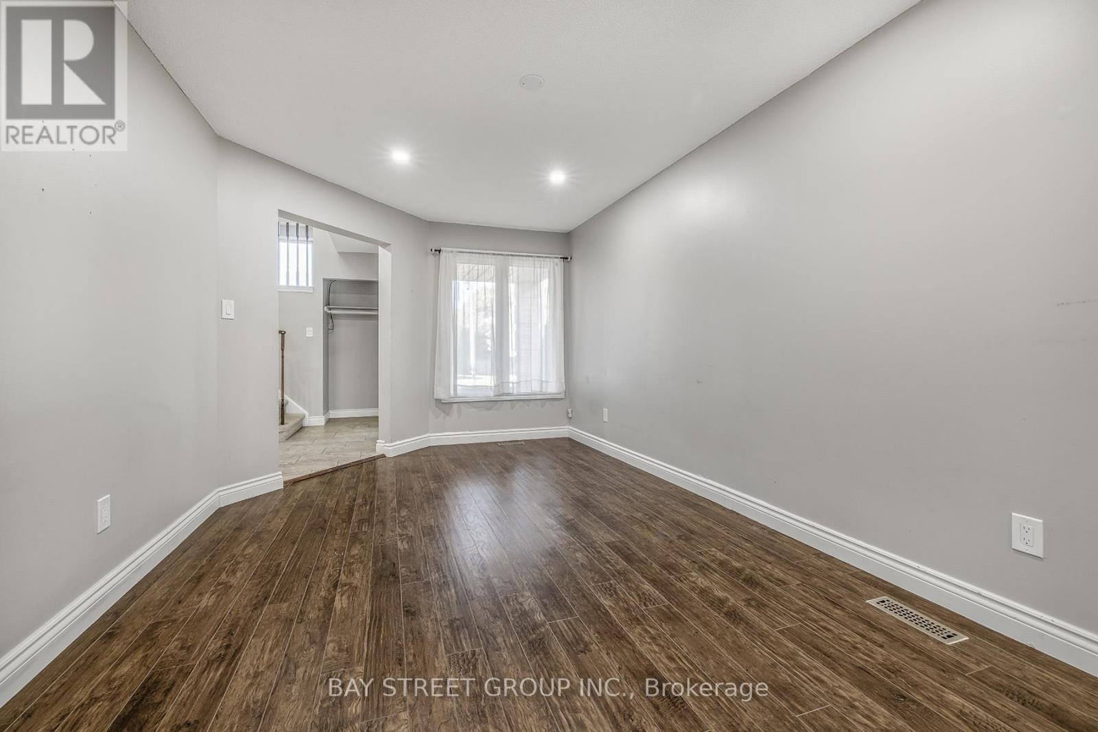 17 Carr Drive, Ajax, Ontario  L1T 3E2 - Photo 8 - E12515806