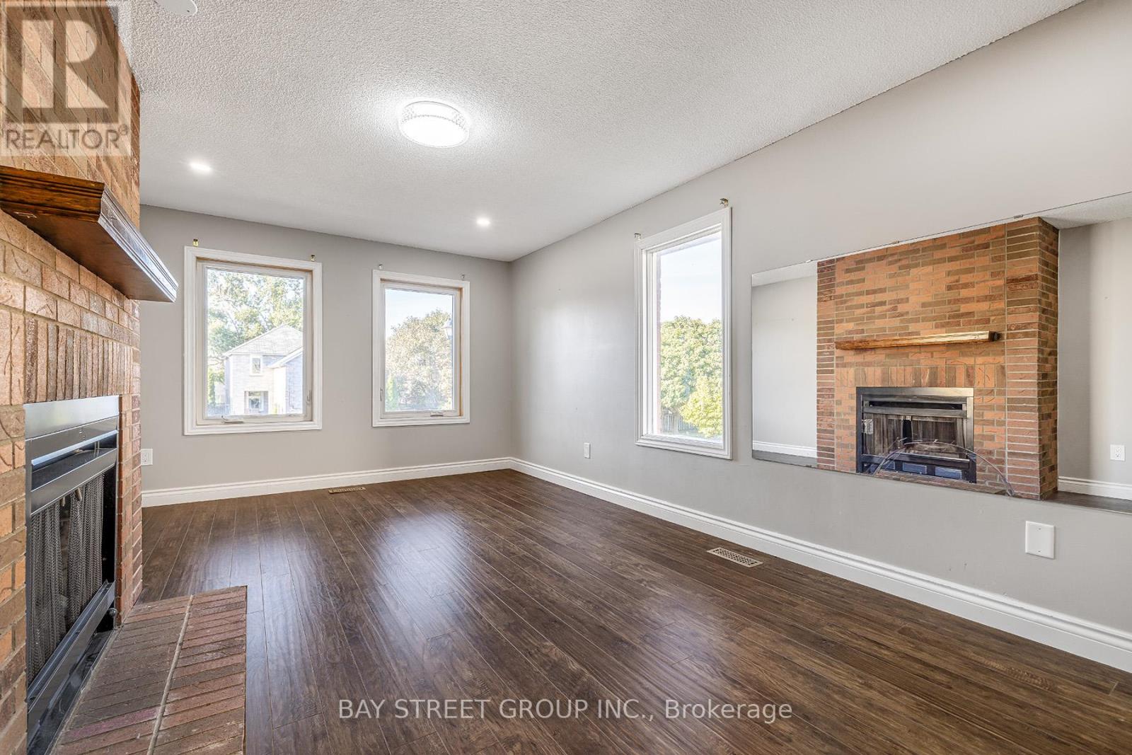 17 Carr Drive, Ajax, Ontario  L1T 3E2 - Photo 9 - E12515806