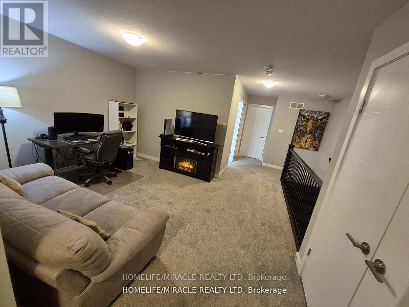 886 Robert Ferrie Drive, Kitchener, Ontario  N2R 0P2 - Photo 20 - X12514532