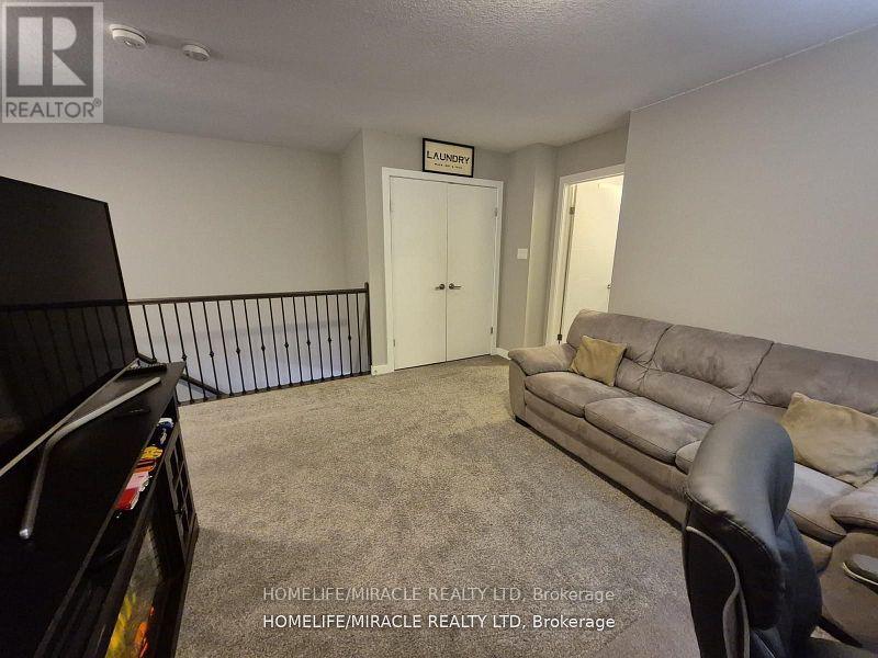 886 Robert Ferrie Drive, Kitchener, Ontario  N2R 0P2 - Photo 16 - X12514532