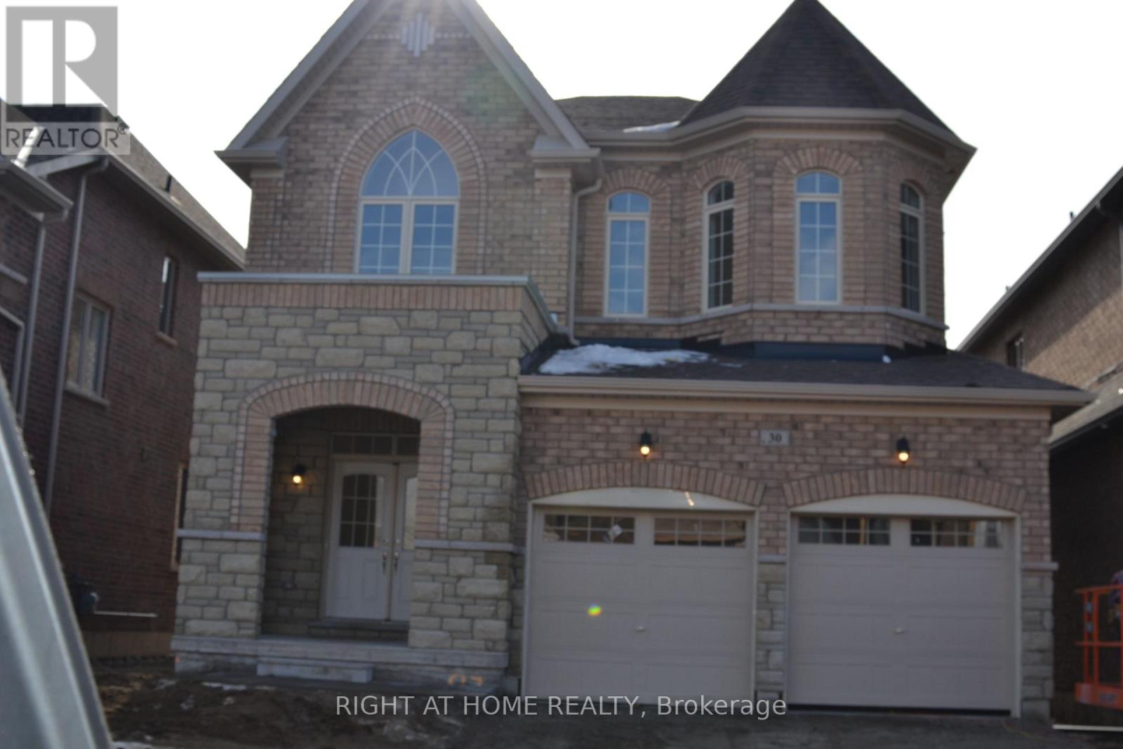 Upper - 30 Alistair Crescent, Vaughan, Ontario  L4K 4B4 - Photo 1 - N12515794