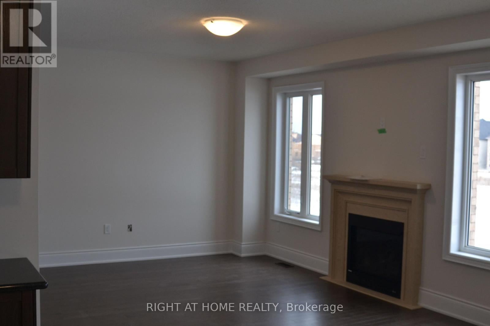 Upper - 30 Alistair Crescent, Vaughan, Ontario  L4K 4B4 - Photo 6 - N12515794