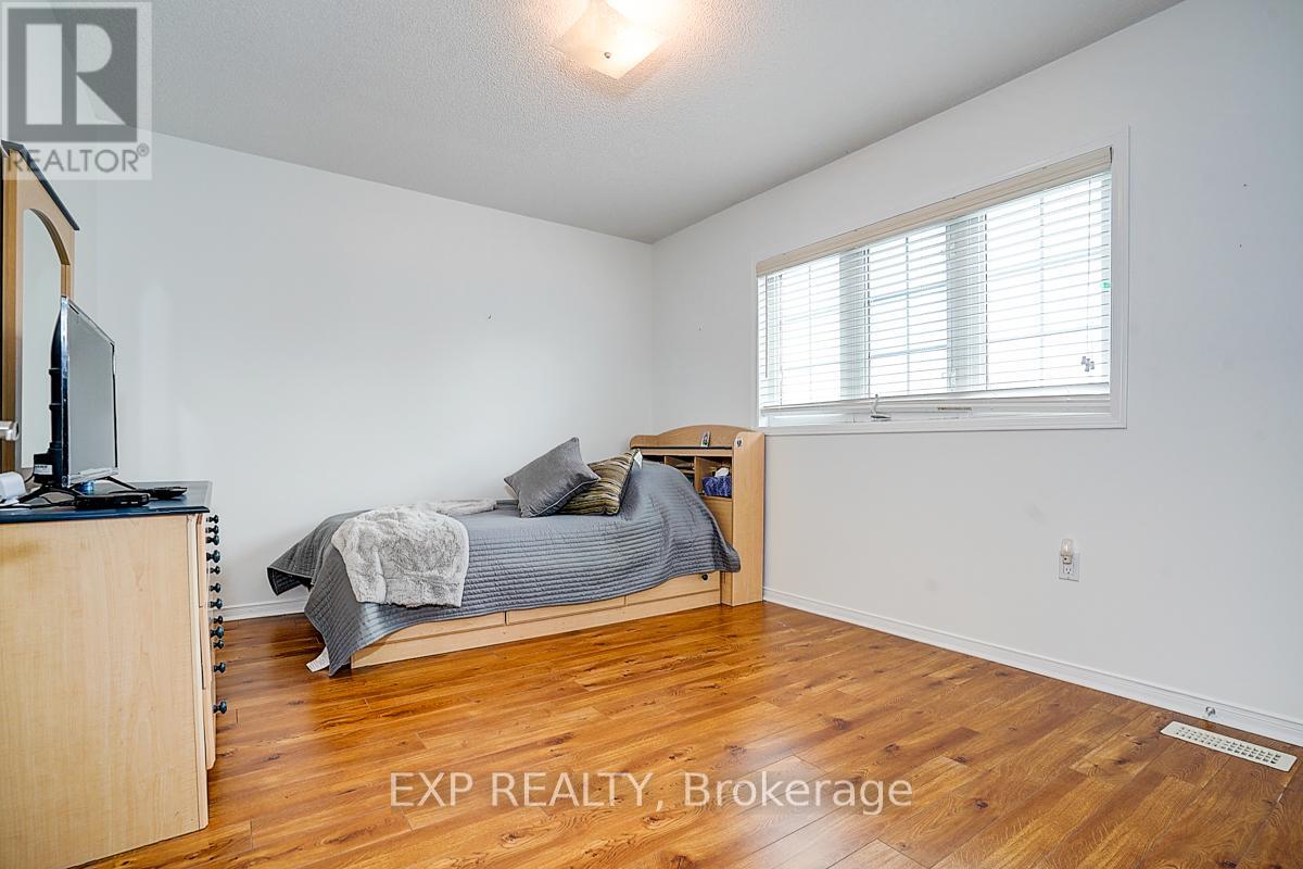 14 Prince Drive, Bradford West Gwillimbury (Bradford), Ontario  L3Z 3B7 - Photo 25 - N12515826