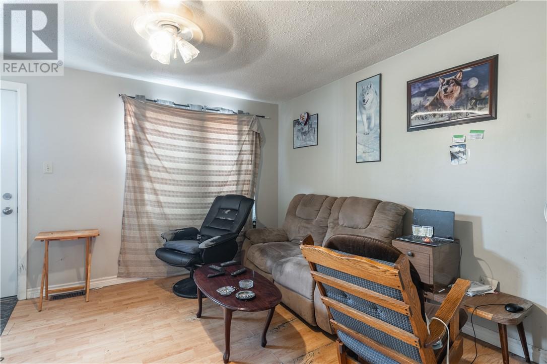 507 Melvin Avenue, Sudbury, Ontario  P3C 4X7 - Photo 4 - 2125524