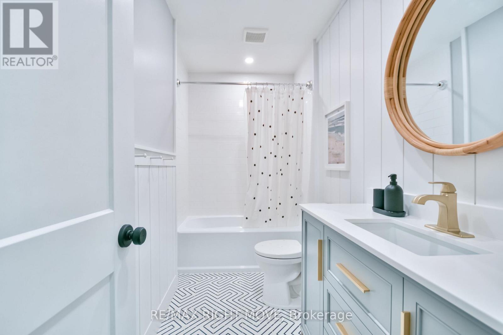 407 Bay Street, Orillia, Ontario  L3V 3X5 - Photo 32 - S12515842