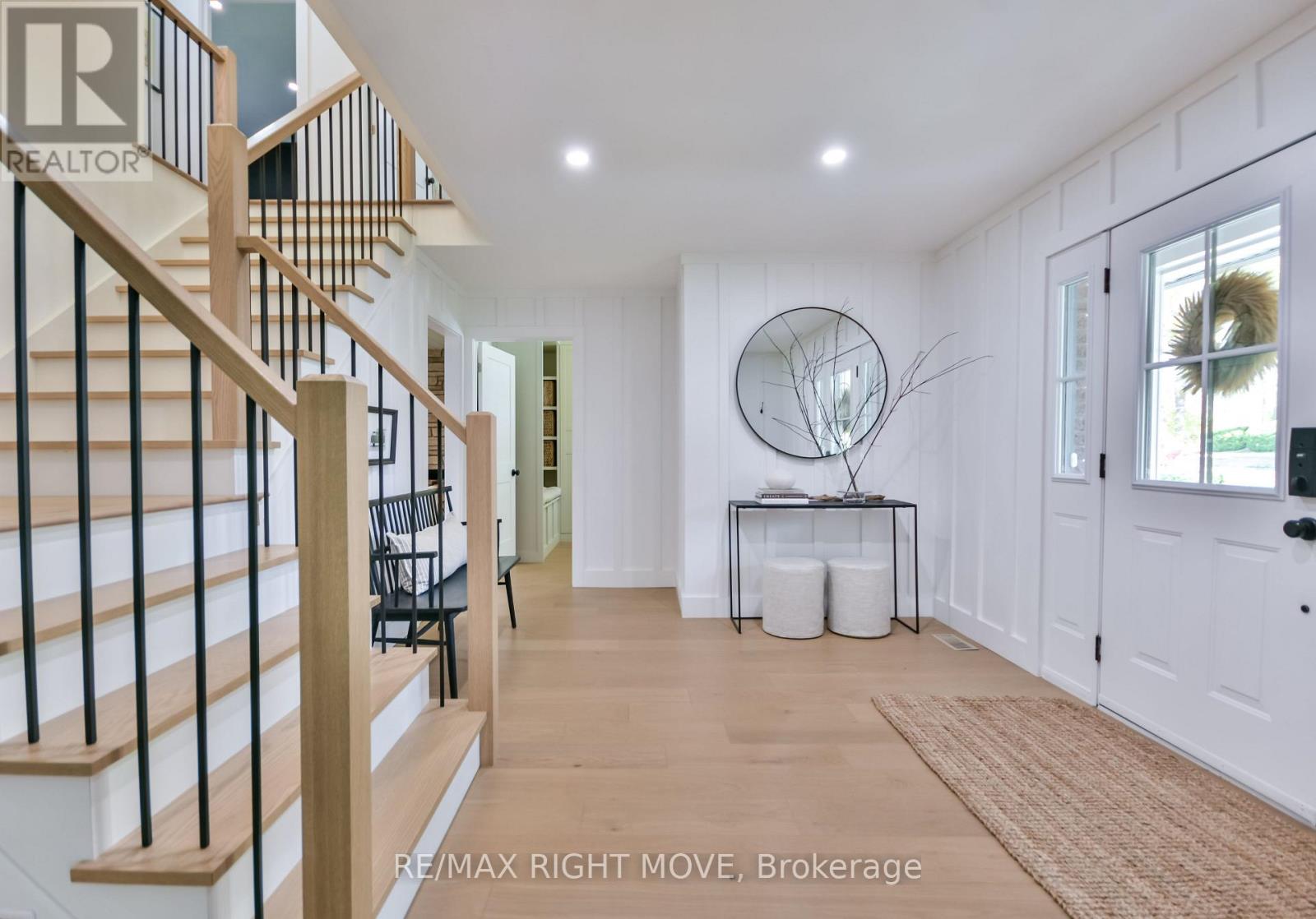 407 Bay Street, Orillia, Ontario  L3V 3X5 - Photo 4 - S12515842