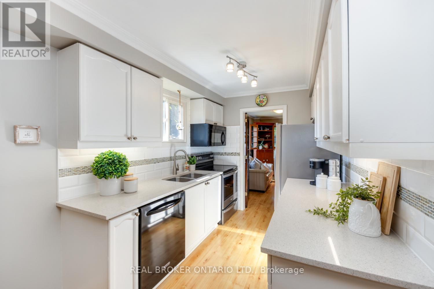 6 Andrew Court, Clarington, Ontario L1B 1J5 - Photo 13 - E12516034