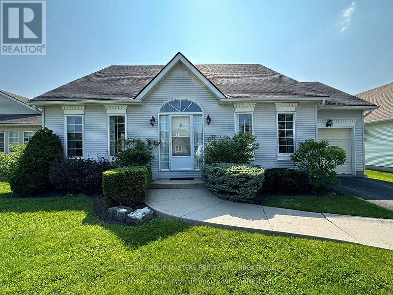 3 Empire Court, Loyalist (Bath), Ontario  K0H 1G0 - Photo 1 - X12515868