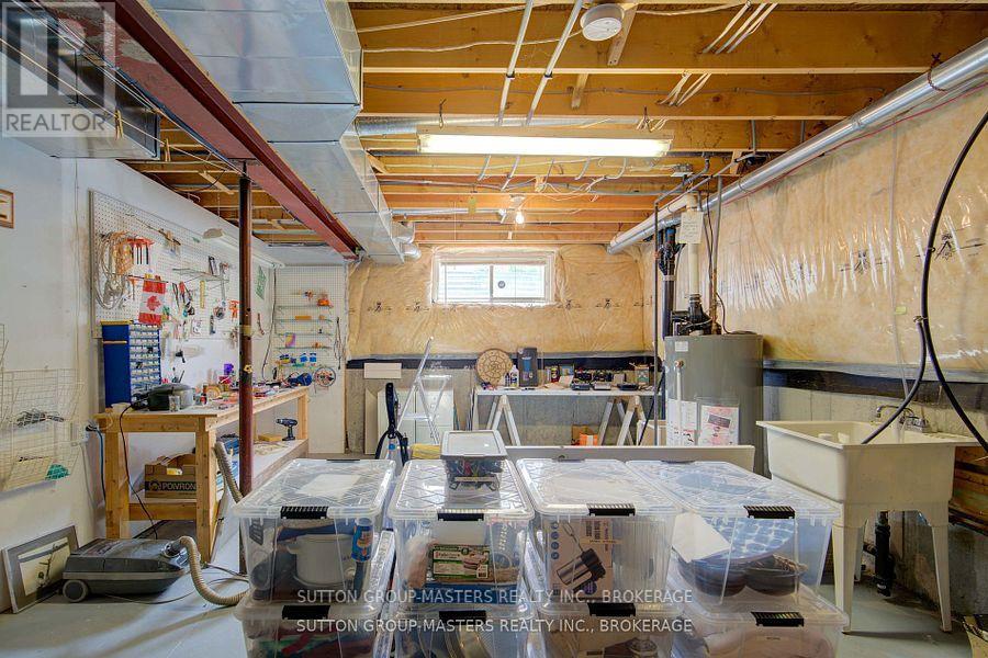 3 Empire Court, Loyalist (Bath), Ontario  K0H 1G0 - Photo 33 - X12515868