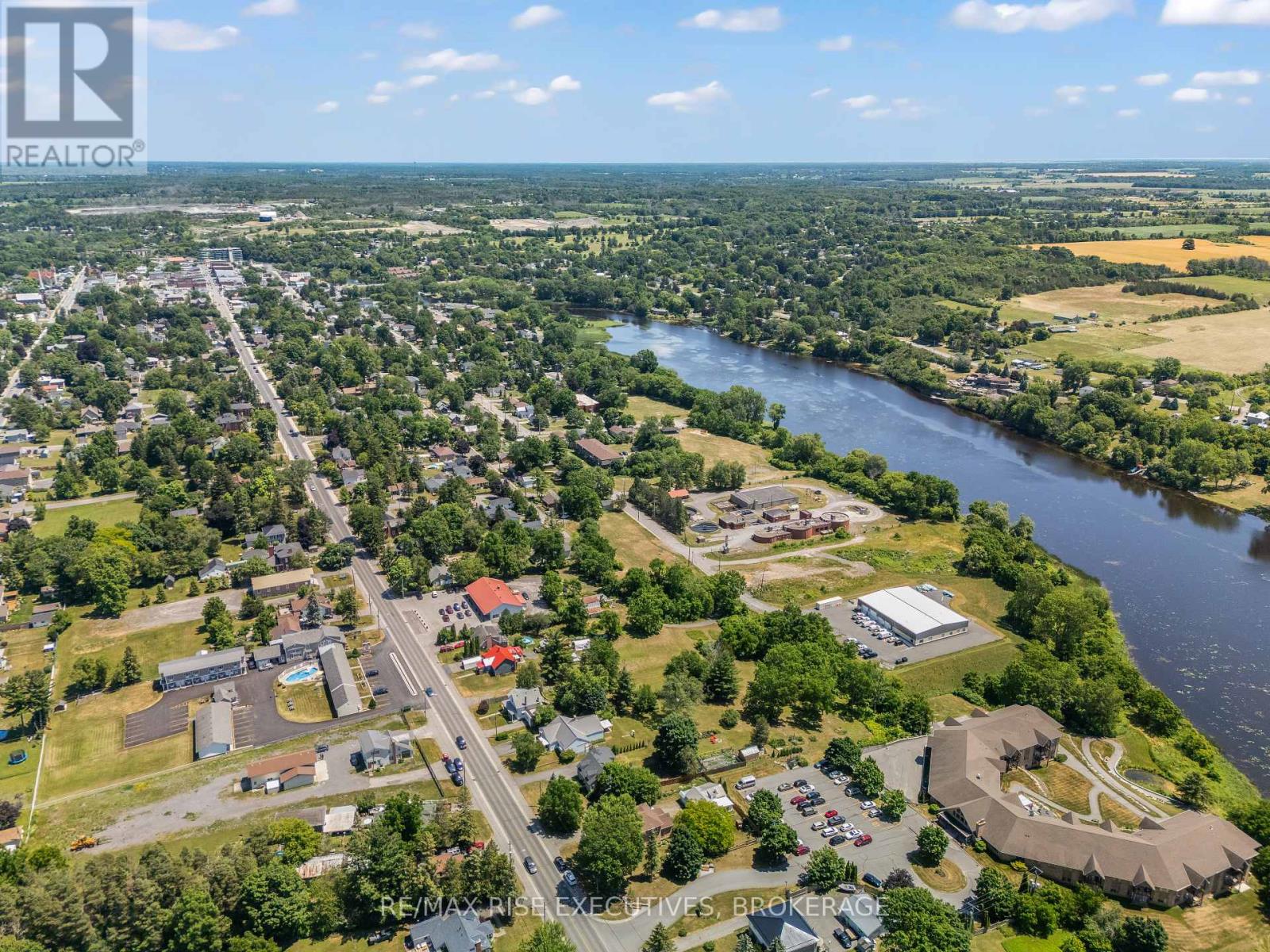 320 Dundas Street W, Greater Napanee, Ontario  K7R 2B4 - Photo 18 - X12516000
