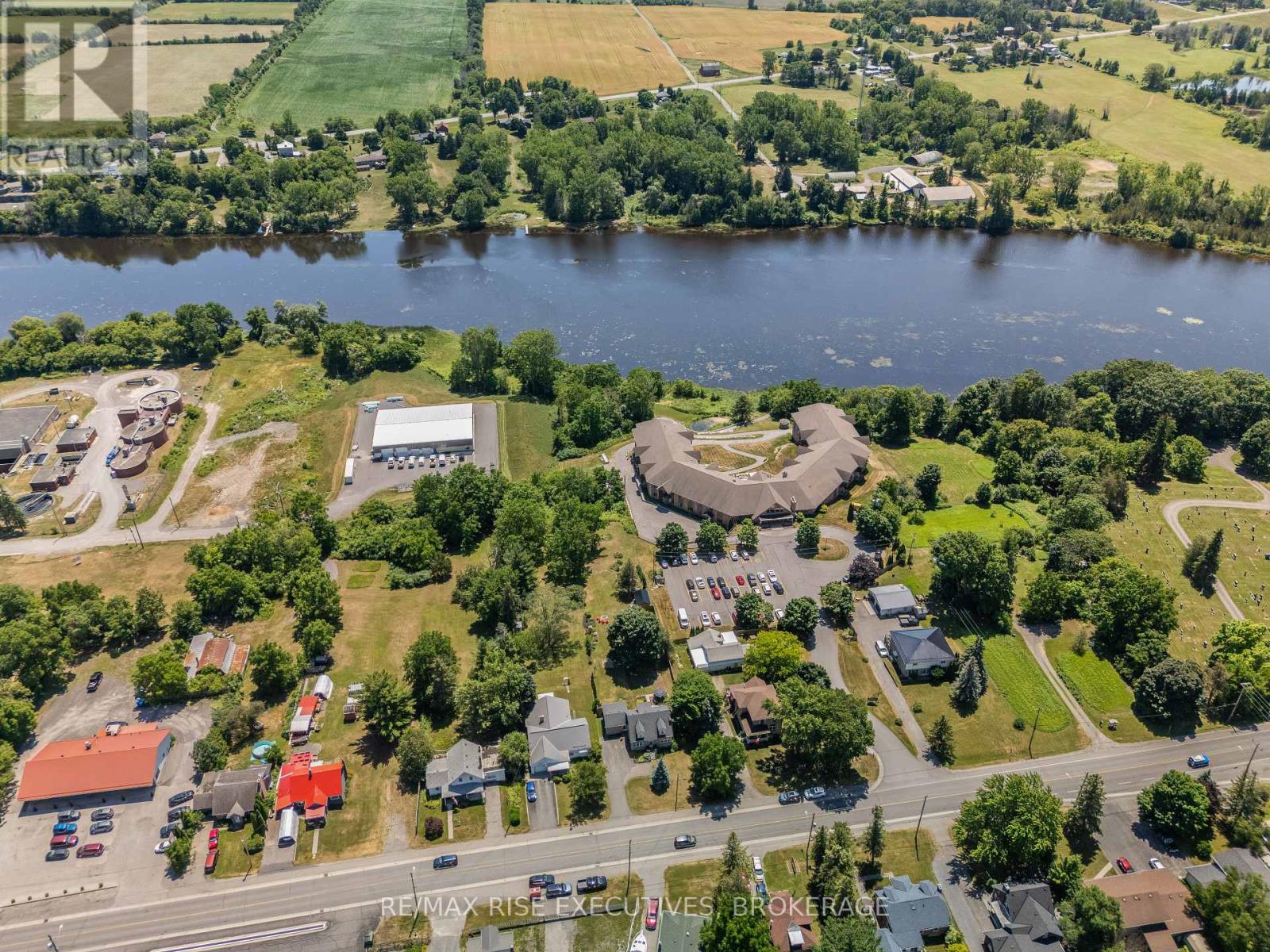 320 Dundas Street W, Greater Napanee, Ontario  K7R 2B4 - Photo 19 - X12516000