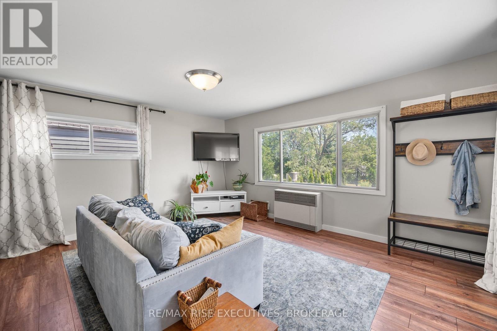 320 Dundas Street W, Greater Napanee, Ontario  K7R 2B4 - Photo 26 - X12516000