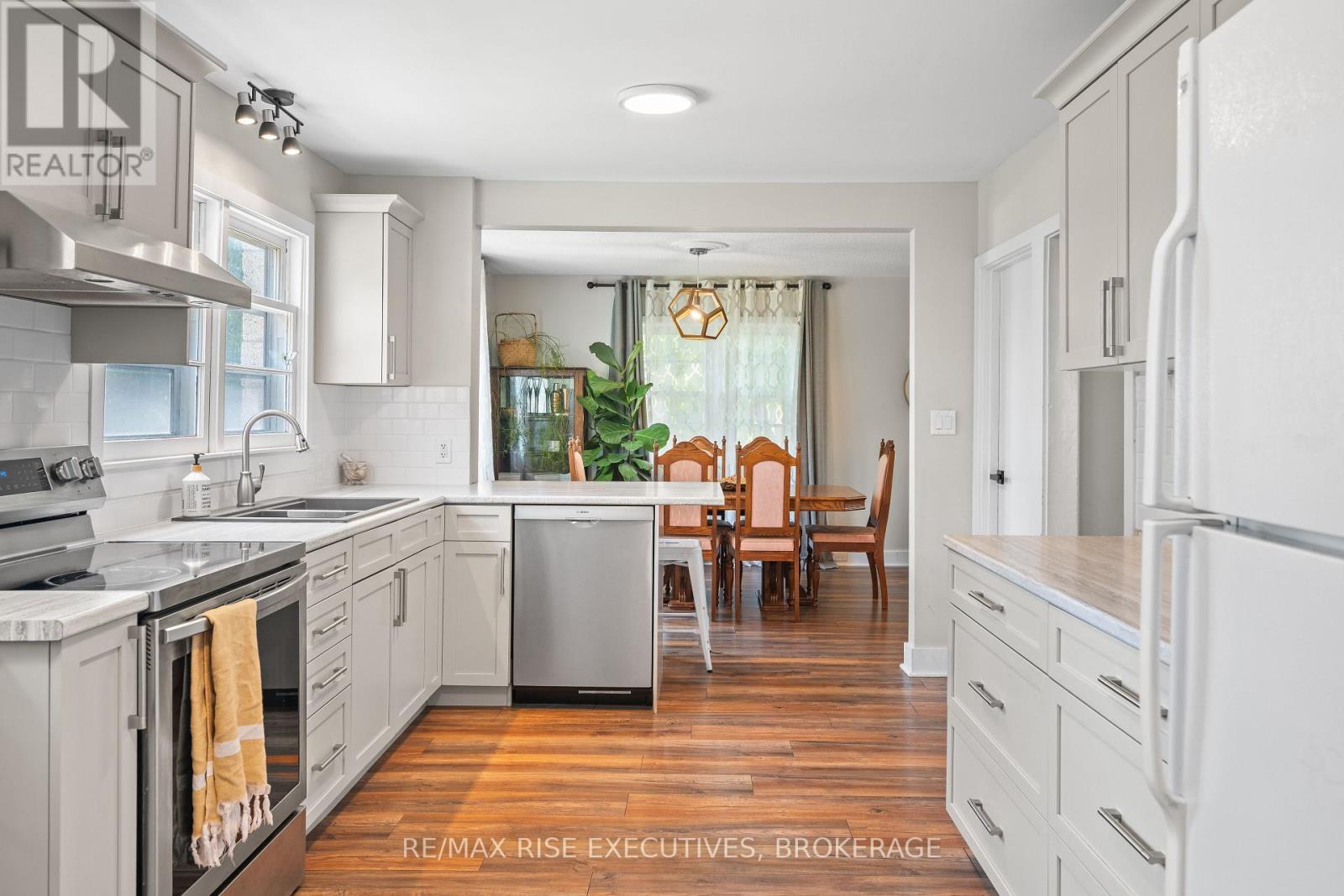 320 Dundas Street W, Greater Napanee, Ontario  K7R 2B4 - Photo 28 - X12516000