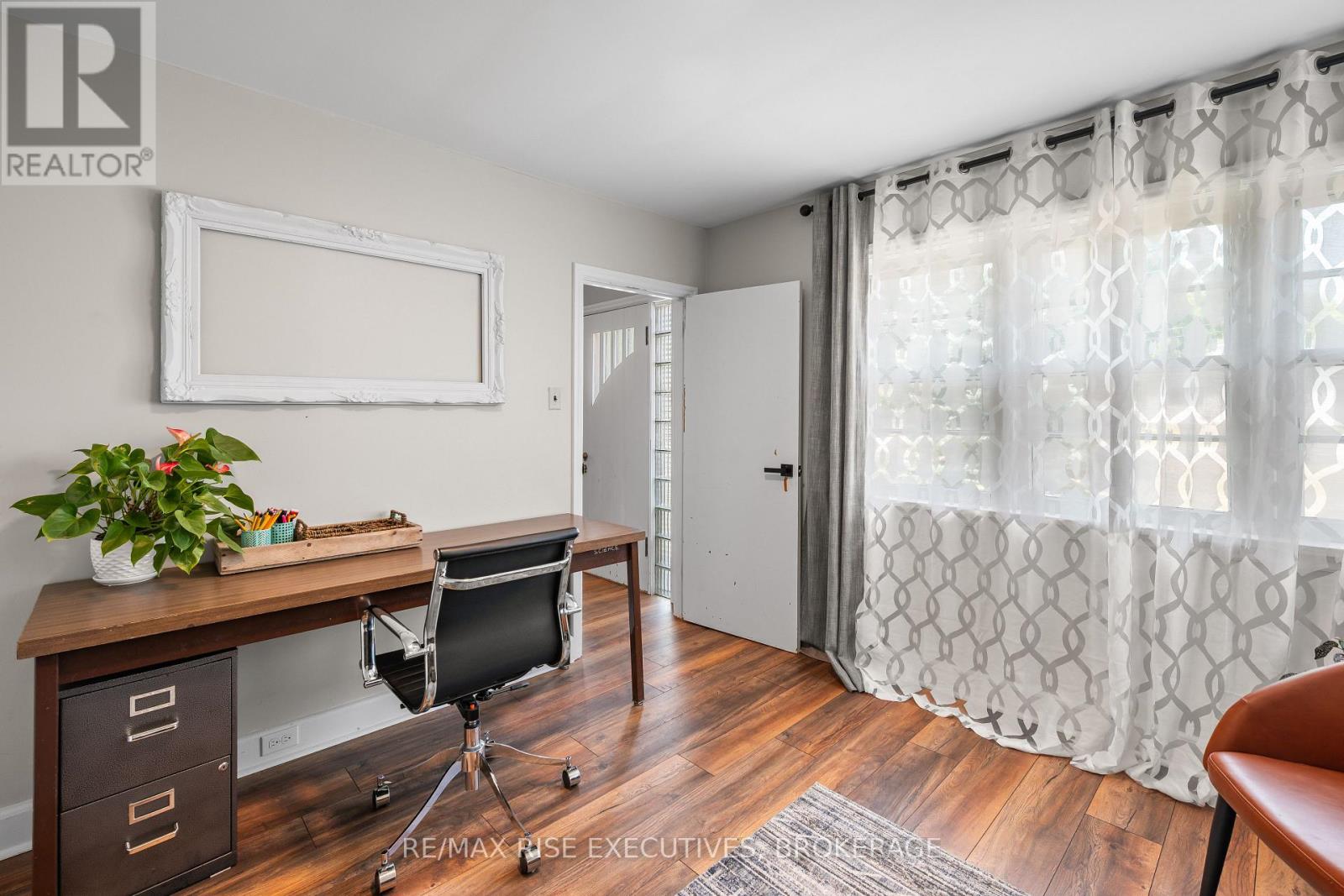 320 Dundas Street W, Greater Napanee, Ontario  K7R 2B4 - Photo 37 - X12516000