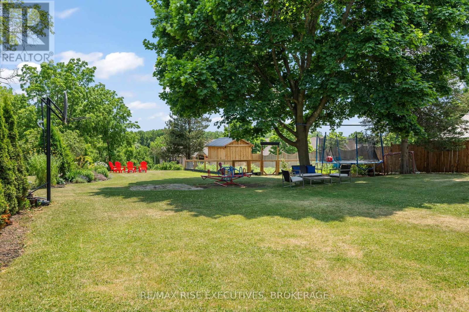 320 Dundas Street W, Greater Napanee, Ontario  K7R 2B4 - Photo 4 - X12516000