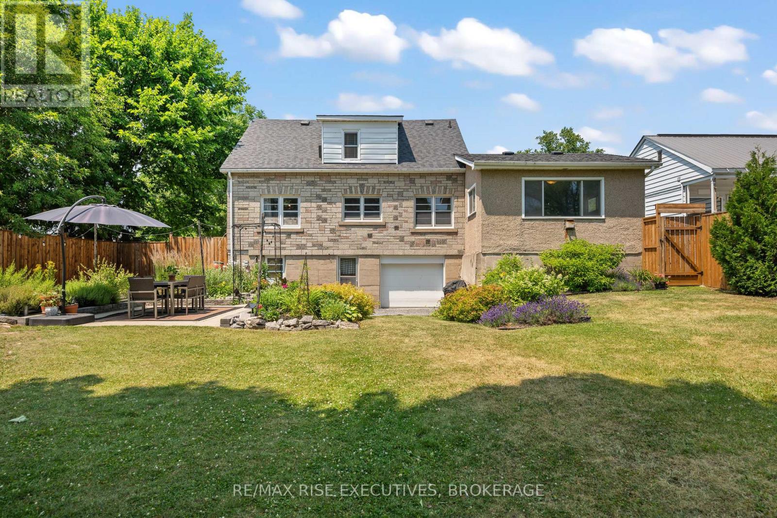 320 Dundas Street W, Greater Napanee, Ontario  K7R 2B4 - Photo 6 - X12516000