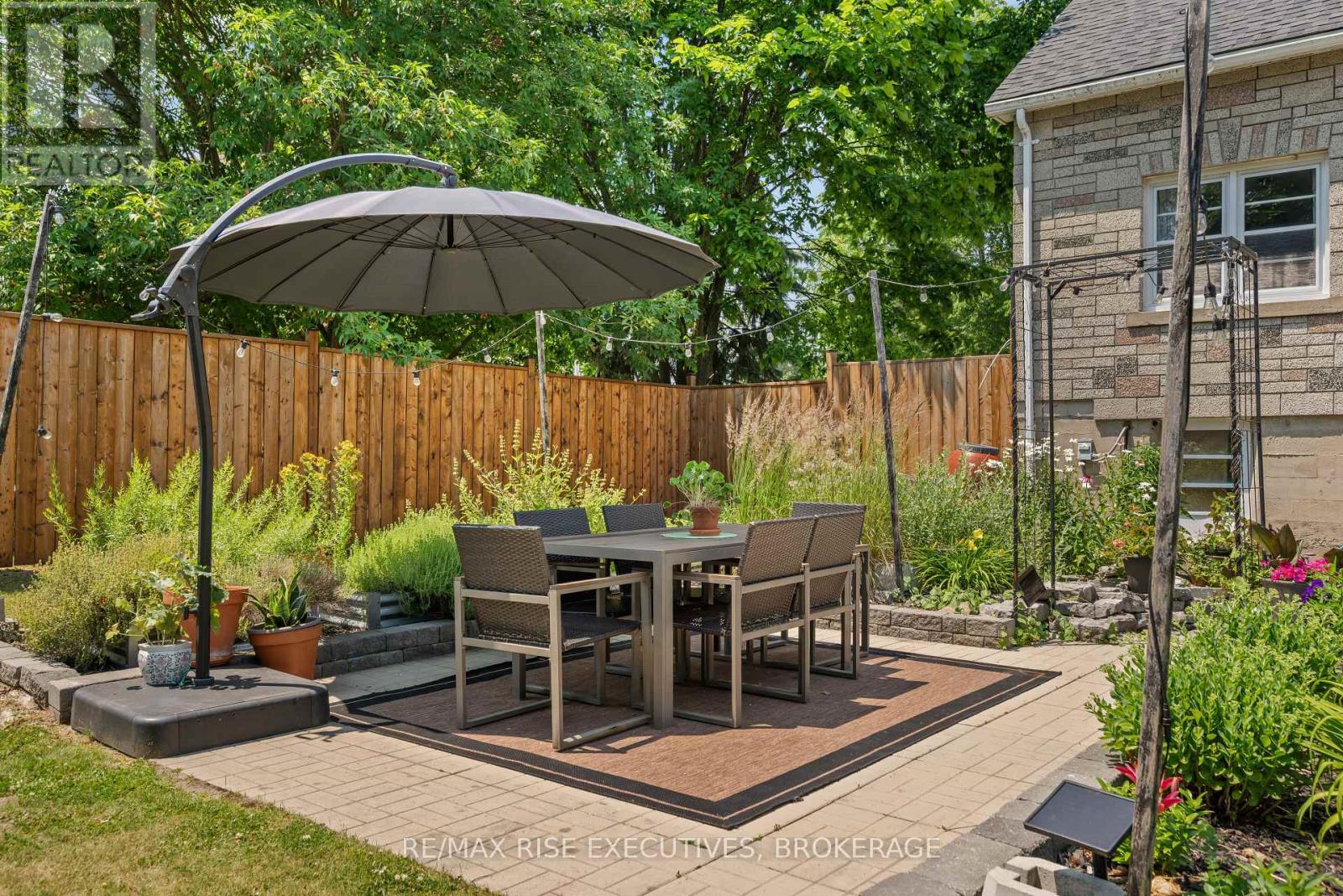 320 Dundas Street W, Greater Napanee, Ontario  K7R 2B4 - Photo 7 - X12516000