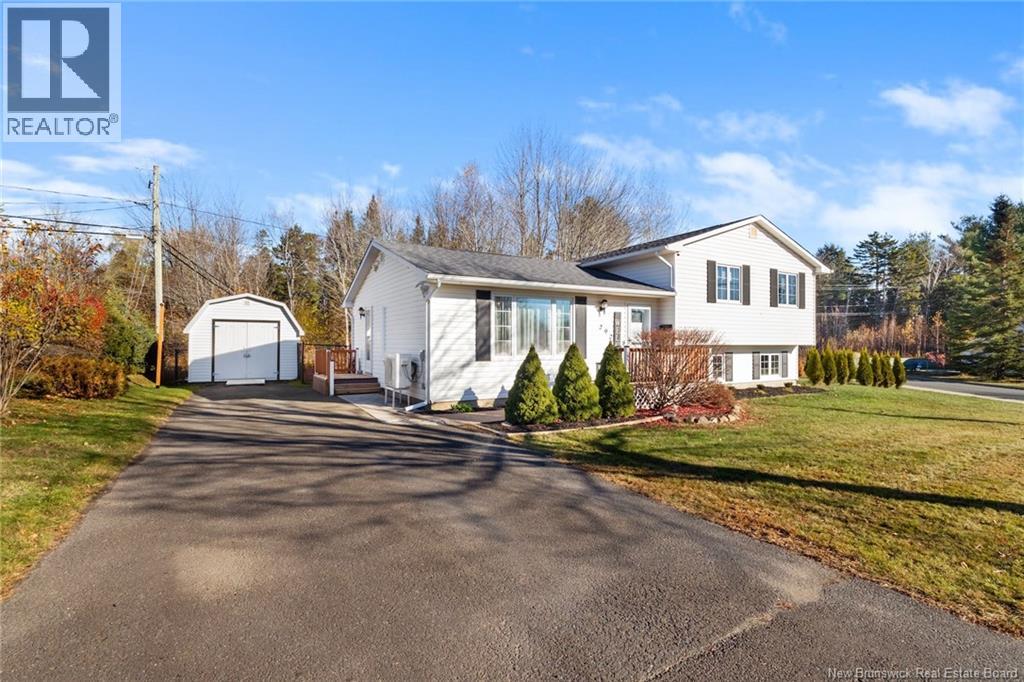 202 Crocket Street, Fredericton, New Brunswick  E3A 5S5 - Photo 2 - NB129717