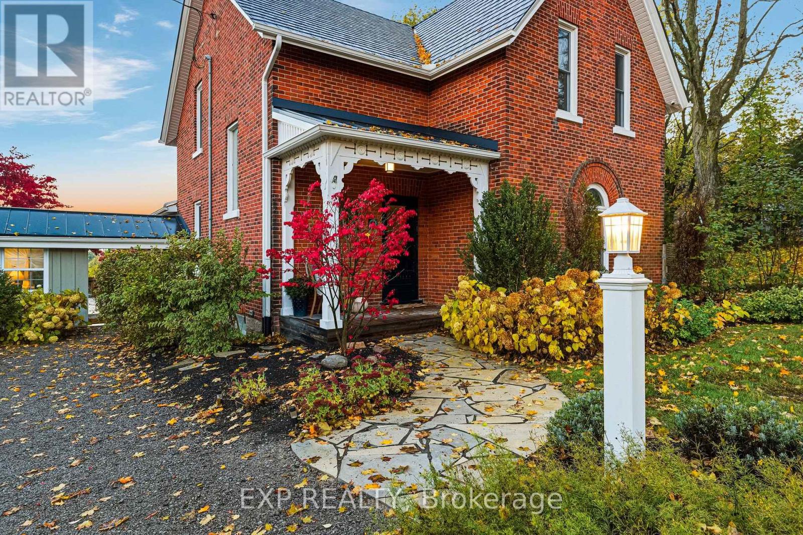 7823 Bickle Hill Road, Hamilton Township, Ontario K9A 4J7 - Photo 6 - X12515846