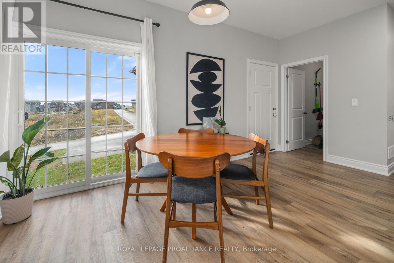 677 Wilkins Gate, Cobourg, Ontario K9A 0C1 - Photo 11 - X12515882